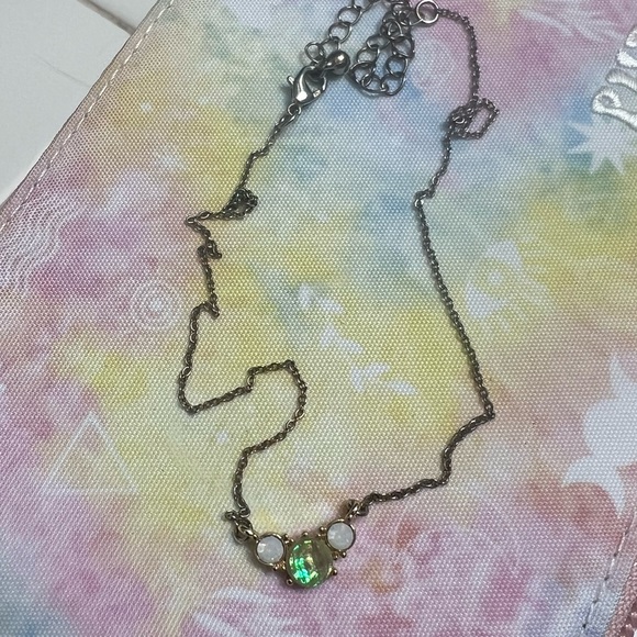 Disney Minnie Mouse Necklace - Picture 4 of 8